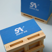 Bloc de notes adhésives 3D personnalisé en forme de conteneur d'expédition, avec impression de logo d'entreprise, sur palette en bois