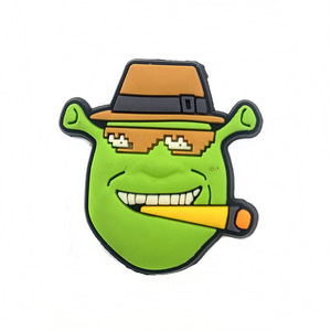 10 Pièces <span class=keywords><strong>1</strong></span> Ensemble Nouveaux Breloques pour Sabots en PVC Modèle MQ Monstre de Dessin Animé <span class=keywords><strong>Shrek</strong></span> & Princesse Fiona, Décorations de Chaussures pour les Amateurs de <span class=keywords><strong>Shrek</strong></span> - Product Image 5