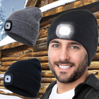 Berretto Invernale Personalizzato Lavorato a Maglia con Luce a LED Ricaricabile USB, Motivo a Personaggi in Rilievo, Caldo Cappello con Lampada Frontale
