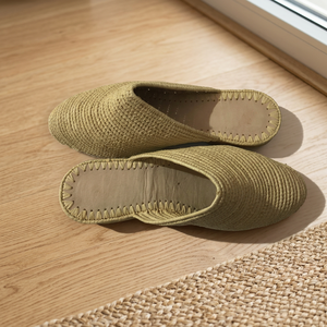 Rafia Hecha a Mano para Sandalias de Verano con Punta Abierta, Rayas y Suela de Cuero Genuino Transpirable - Product Image 3