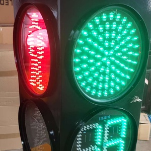 Feux de signalisation mobiles à énergie solaire Feux de circulation solaires portables - Product Image 1