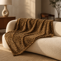 Plaid en fausse fourrure à poils courts, motif guépard haute densité, imprimé léopard, 550 g/m², couverture décorative confortable pour chambre à coucher