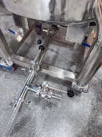 Cuve de mélange chauffante à double enveloppe de 100 L avec pompe de circulation émulsifiante, cuve de agitation chimique, réservoir de mélange