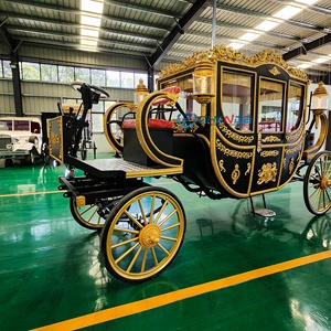 รถม้าไฟฟ้าแบบราชวงศ์ 4-6 ที่นั่ง สีดำทอง ประดับตกแต่งอย่างหรูหรา สำหรับการขนส่งพิเศษ - Product Image 3