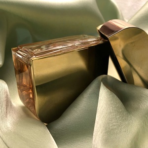 <span class=keywords><strong>Parfum</strong></span> pour <span class=keywords><strong>femme</strong></span>, notes de cœur <span class=keywords><strong>lilas</strong></span>, pêche, géranium, notes de fond patchouli, ambre, musc, notes florales orientales, <span class=keywords><strong>parfum</strong></span> longue durée - Product Image 5