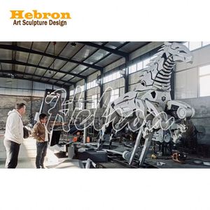 Estatua de Animal Grande Personalizable de Acero Oxidado, Escultura de Caballo de Acero <span class=keywords><strong>Corten</strong></span> con Alas y Luces LED - Product Image 4