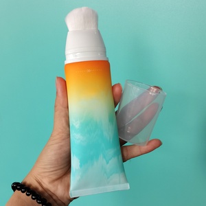 Emballage recyclable pour soins de la peau, flacon d'huile corporelle personnalisé avec brosse, tube de lavage du visage avec brosse en nylon - Product Image 1