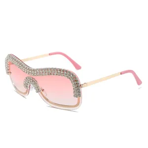 Shades Atacado Sun Shade Diamante Trending Womens Trendy Óculos Senhoras Sunglasses