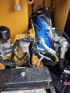 Excavatrice sur chenilles hydraulique SANY SY60C d'occasion, 6 tonnes, avec boîte de vitesses et pompe - Équipement de construction de haute qualité - Product Image 4