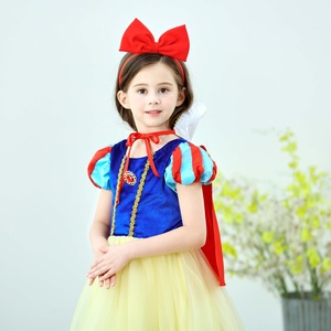 <span class=keywords><strong>Costume</strong></span> da principessa bianca come la neve per le ragazze <span class=keywords><strong>Costume</strong></span> da festa dei bambini per compleanno <span class=keywords><strong>di</strong></span> Halloween e fiabesco - Product Image 3