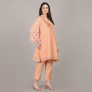 Ensemble élégant 2 pièces en cordon couleur pêche avec perles et broderies, collection stylée pour femmes - Product Image 1