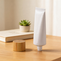Taburete Plegable Multiusos Compacto y de Alta Eficiencia - Ideal para Campamentos, Picnics y Balcones, Tubo Cosmético