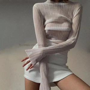 เสื้อยืดแขนยาวผ้าตาข่ายสีพื้นคอสูงทรงเข้ารูปสำหรับผู้หญิงแฟชั่น - Product Image 2