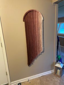 ตกแต่งผนังด้วยงานถักมาคราเม่สไตล์โมเดิร์น ผ้าฝ้ายแท้ 100% งานถักไหมพรมสีชมพู ขนาดวงกลม 20 นิ้ว ราคาประหยัด - Product Image 6