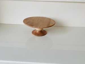 โต๊ะวางเค้กทำจากไม้หรูหราเหมาะสำหรับโชว์ขนมเค้กและขนมอบในงานอีเวนต์หรืองานสังสรรค์ที่บ้าน - Product Image 4