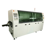 Machine à souder à double vague sans plomb, équipement d'assemblage SMT DIP pour circuits imprimés, convoyeur de 350 mm, contrôle PLC, préchauffage 4 zones, pulvérisateur de flux