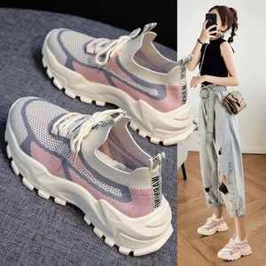 Nouvelles baskets épaisses pour femmes, style coréen minimaliste, décontractées, inspirées d'Instagram, ultra-légères, respirantes, en maille, plastique et coton - Product Image 1