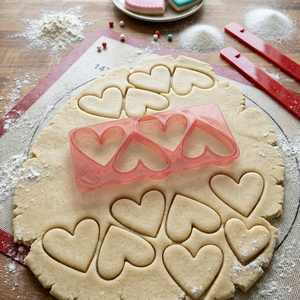 Cortador de Galletas y Moldes de Plástico con Forma de Bastón de Caramelo Navideño para Fondant y Masa de Galletas - Product Image 4