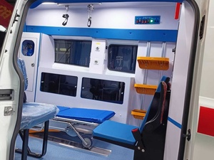 Ambulance neuve 4x2 RHD F0-rd, véhicule de secours médical d'urgence, équipée d'un matériel médical - Product Image 4