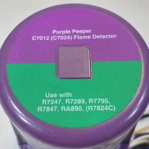 Nouveau détecteur ultraviolet auto-diagnostique C7012E1104 - Product Image 3