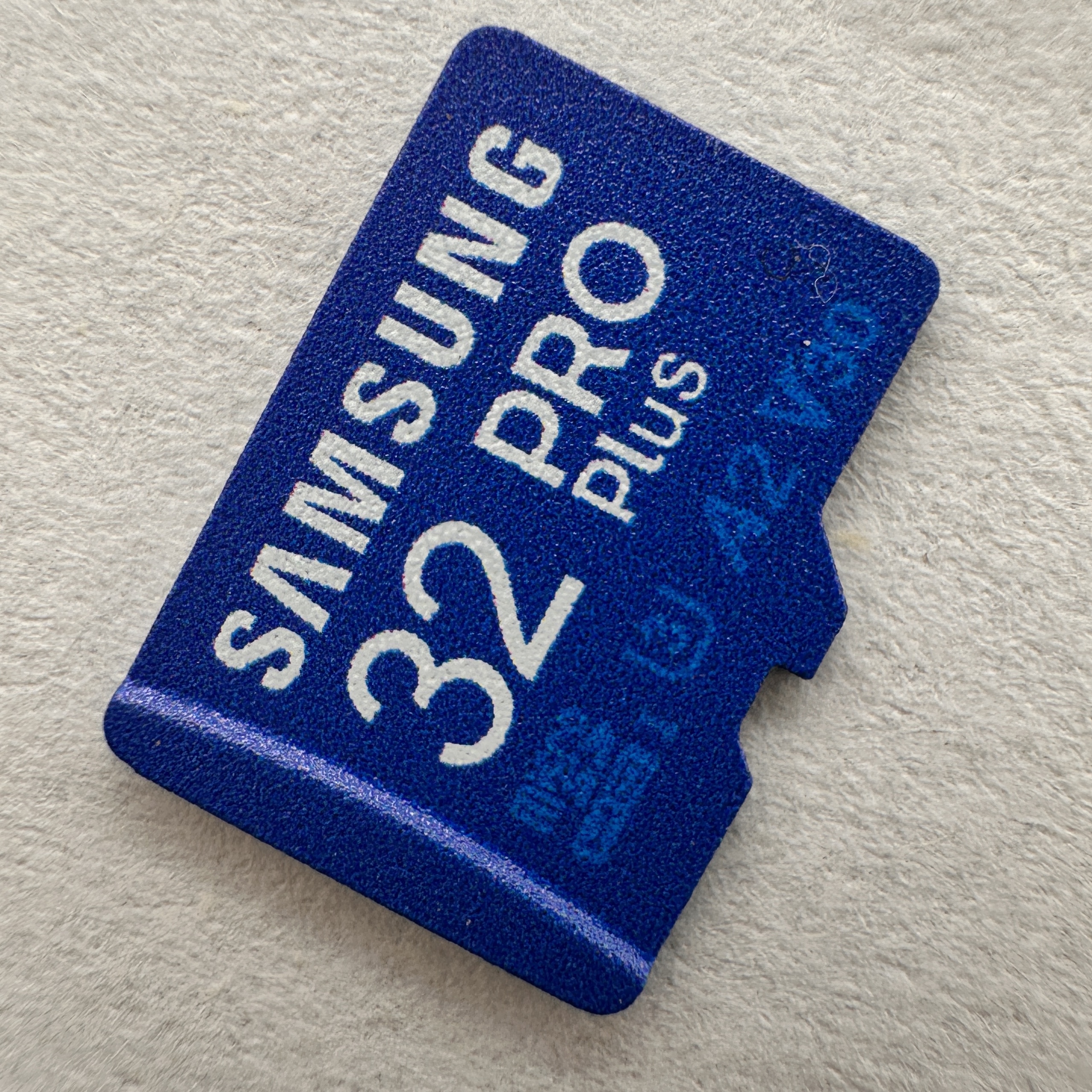 16GB