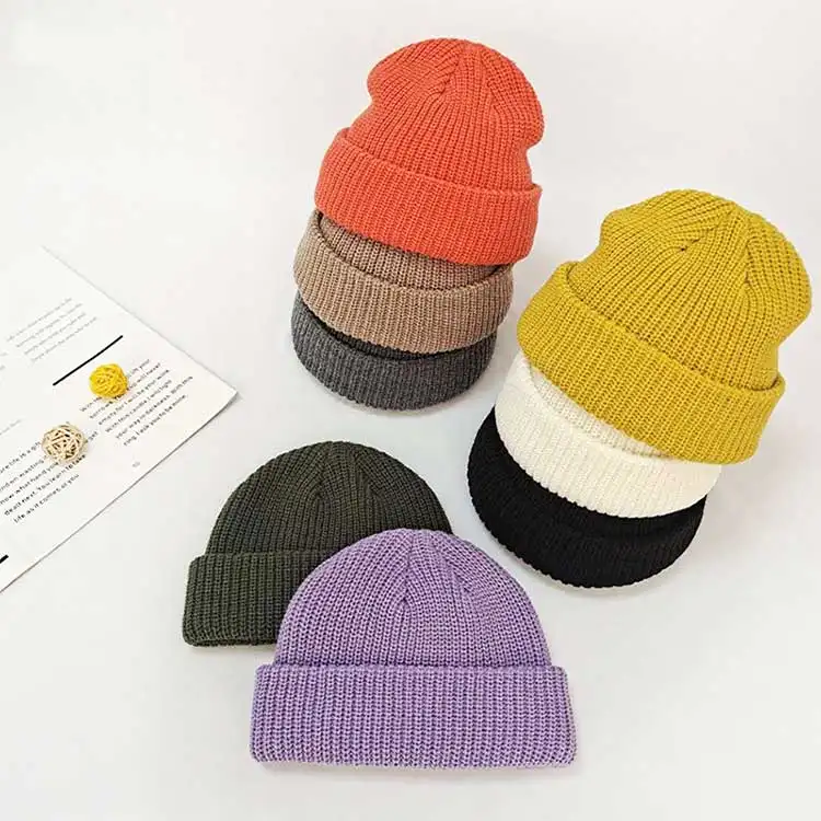 BSCI Wholesale custom 100% acrylic Knitted Fashion Short Fisherman Beanie Winter Hat