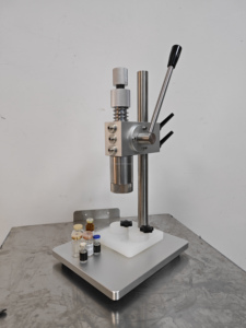 Bán tự động nhỏ lọ bằng miệng máy đóng nắp chai/lọ <span class=keywords><strong>cap</strong></span> Uốn Tóc bồng niêm phong máy/lọ máy đóng nắp với giá rẻ - Product Image 3