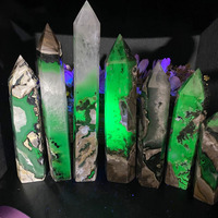 Prix de gros : Grande tour de cristal naturel mélangé, pointe de cristal et baguette de cristal, pierre de guérison