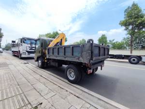 <span class=keywords><strong>Grue</strong></span> montée par <span class=keywords><strong>camion</strong></span> d'ISUZU 4*2 avec la décharge 3.2TON <span class=keywords><strong>grue</strong></span> hydraulique de <span class=keywords><strong>camion</strong></span> de boom d'articulation mini <span class=keywords><strong>grue</strong></span> abordable de <span class=keywords><strong>camion</strong></span> - Product Image 5