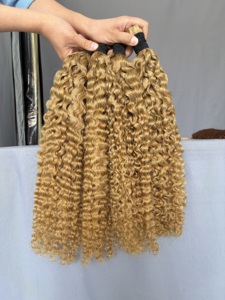 Paquete de Cabello Humano para Trenzas Boho Sin Nudos, Cabello Humano Rizado a Granel para Trenzar SIN Trama, Reflejos Rubio Miel - Product Image 3