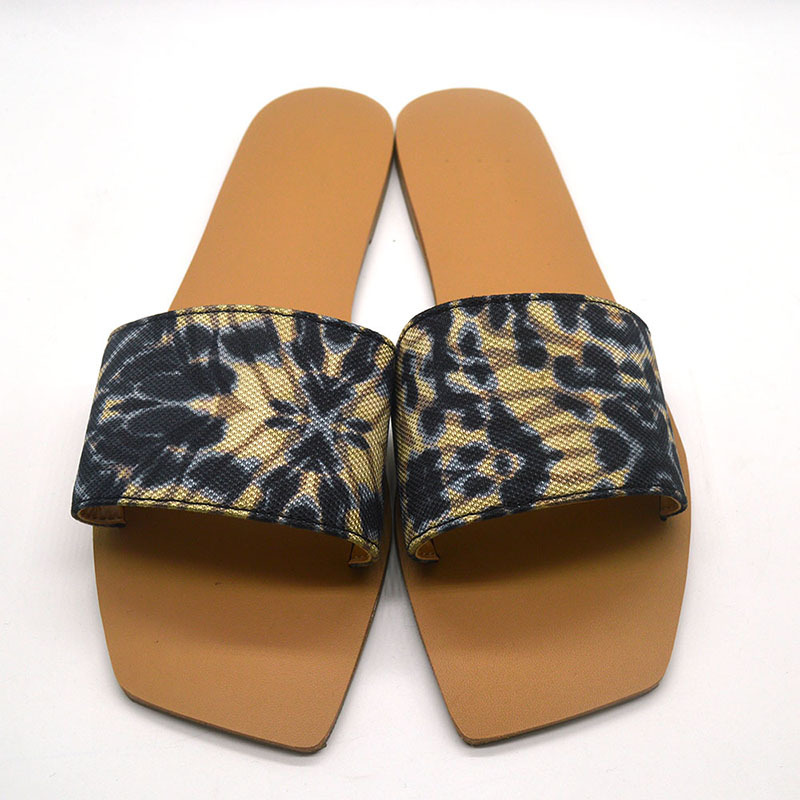 Fashion Outdoor Women Slippers Sandals PVC Holiday Trend Non-slip Flat Shoes