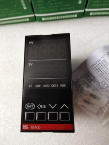 Contrôleur de température RKC RS400 8MM*N6N-N Thermostat électronique 110 250V10A - Product Image 3