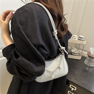 2025 Neue modische Damen-Umhängetasche Hochwertige, glänzende Umhängetasche mit ketten förmigem Polyester-Futter mit Reiß verschluss und Reiß verschluss - Product Image 6