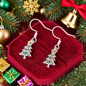 Boucles d'oreilles pendantes en zircon étoile d'arbre de Noël colorées pour femmes, bijoux de mode festifs - Product Image 3