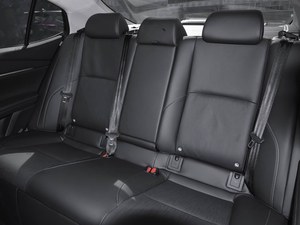 Toyota Camry 2.5L 185 ch L4 2.5LHG Édition Premium à double moteur, berline 4 portes 5 places, voiture <span class=keywords><strong>hybride</strong></span> rechargeable (PHEV) - Product Image 5