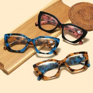 <span class=keywords><strong>Gafas</strong></span> de lectura presbiópicas <span class=keywords><strong>modernas</strong></span> de diseñador de moda para mujer con logotipo personalizado a precio de venta al por mayor para mujer - Product Image 4