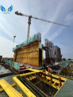 Plate-forme de poutre de cage d'ascenseur et de mur de noyau durable réglable Lianggong pour le coulage du béton de la cage d'as