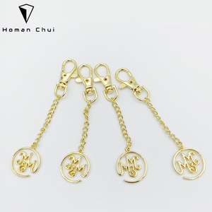 Cadena de Metal Rectangular Dorada para Accesorios y Piezas de Bolsos - Product Image 3