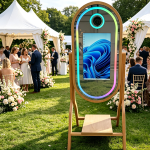 Photomaton à écran tactile le plus vendu pour les mariages et les fêtes. Photomaton miroir magique avec un coffret de transport. - Product Image 4
