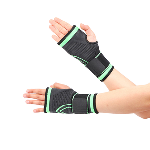 Penyangga Pergelangan Tangan Nylon Menics OEM/ODM, Dapat Disesuaikan, untuk Sindrom Terowongan Karpal, Pereda Nyeri, Bernapas, Kompresi untuk Olahraga Luar Ruangan - Product Image 3
