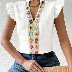 Design t-shirt alla moda da donna Crop Top da donna - Product Image 5