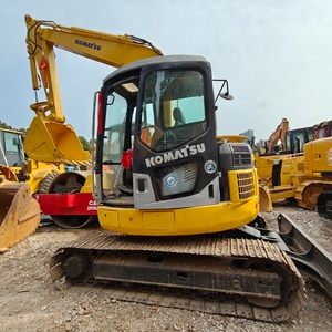 Excavatrice compacte Komatsu de haute qualité de 7 tonnes, d'occasion, à faible nombre d'heures de fonctionnement, modèle PC78US, pour travaux de construction à petite échelle - Product Image 2