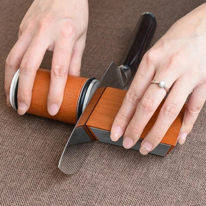 Afilador de Cuchillos de Cocina con Logotipo Personalizable, Imán y Piedra de Afilar de Esmeril, Diamante y Cerámica - Product Image 1