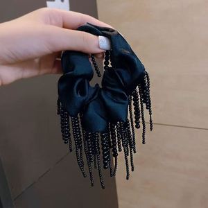 Élastiques à cheveux en tissu faits main de haute qualité, écologiques, noirs et blancs, avec perles et pompons, accessoires pour queue de cheval - Product Image 2