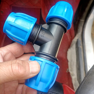 หัวต่อท่อน้ำ PE สีดำ25มม. อายุการใช้งานยาวนานขึ้นเหมาะสำหรับการเชื่อมต่อระบบน้ำประปาในสวน - Product Image 2