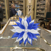 Center LOGO peut être personnalisé à n'importe quel Design Zeta Phi Beta 1920 personnalisé bleu blanc Satin broches épaule Corsage fleur broche