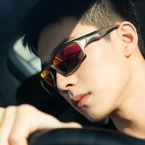 Lunettes de soleil polarisées pour hommes, style sport, monture noire, verres TAC, protection UV390, pour la conduite, le cyclisme, la randonnée, style tendance - Product Image 1