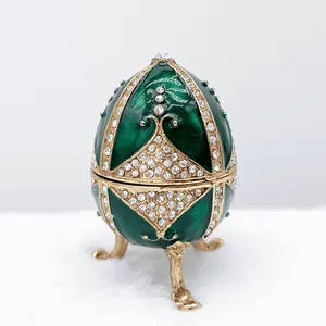 Productos al por mayor huevos de Fabergé artesanías de Metal pintado a mano esmalte baratija caja decoración del hogar