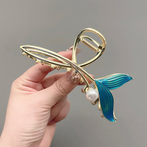 Grande épingle <span class=keywords><strong>à</strong></span> cheveux en métal bleu en forme de queue de poisson avec fermoir, pour l'arrière de la tête, style simple et élégant - Product Image 2