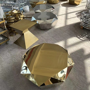 <span class=keywords><strong>Table</strong></span> basse de style moderne en métal décorée de diamants de luxe à surface miroir pour événement de mariage - Product Image 4